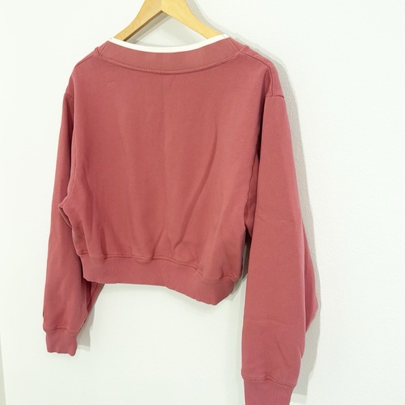 VICTORIA’S SECRET Fleece Vneck Pullover Mauve Pink Size Medium EUC - Picture 4 of 6